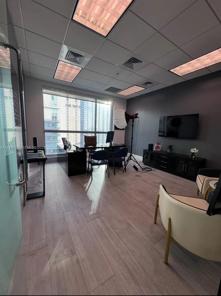 175 Sw 7th St 2204, Miami, Florida 33130, Miami, Florida 33130, ,Commercial Lease,For Rent,175 Sw 7th St 2204, Miami, Florida 33130,A11929528