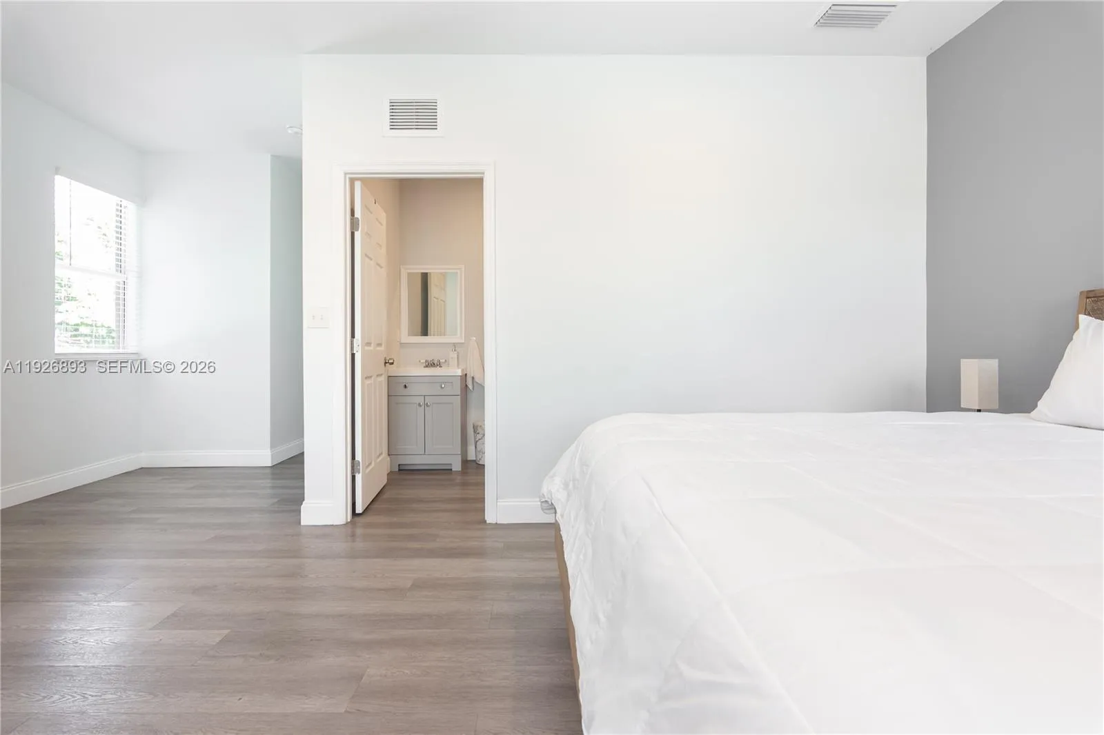 1968 Nw 25th Ave, Miami, Florida 33125, Miami, Florida 33125, ,Residential Income,For Sale,1968 Nw 25th Ave, Miami, Florida 33125,A11926893