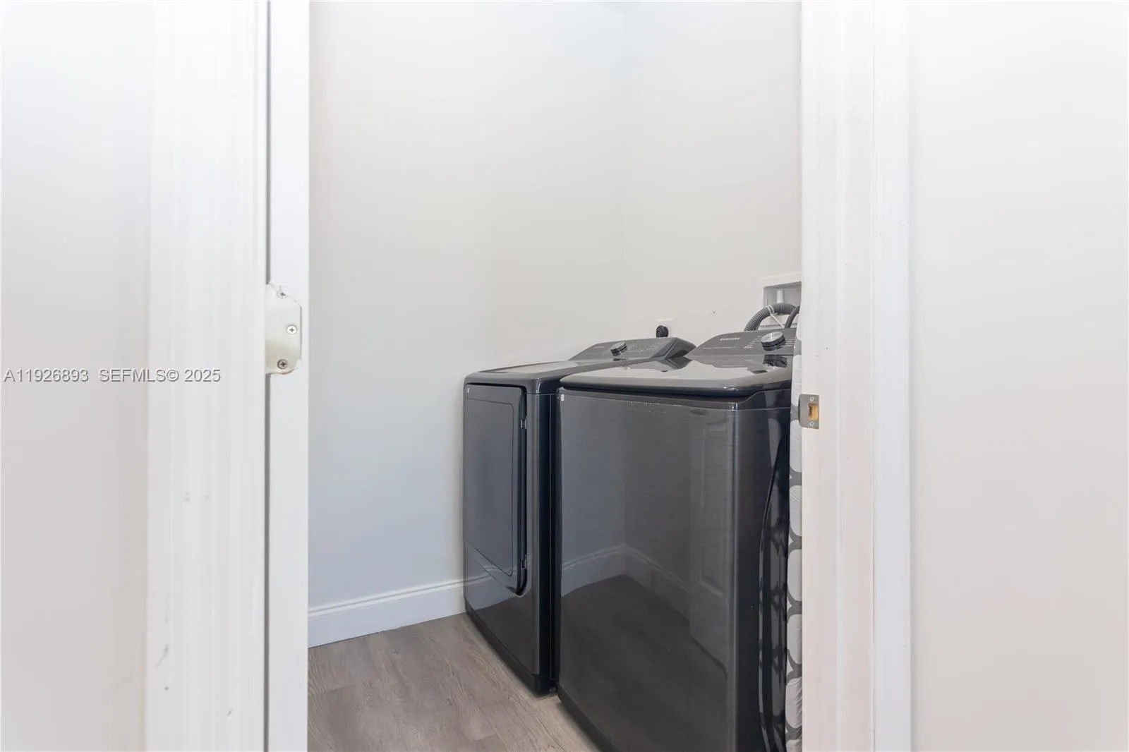 1968 Nw 25th Ave, Miami, Florida 33125, Miami, Florida 33125, ,Residential Income,For Sale,1968 Nw 25th Ave, Miami, Florida 33125,A11926893