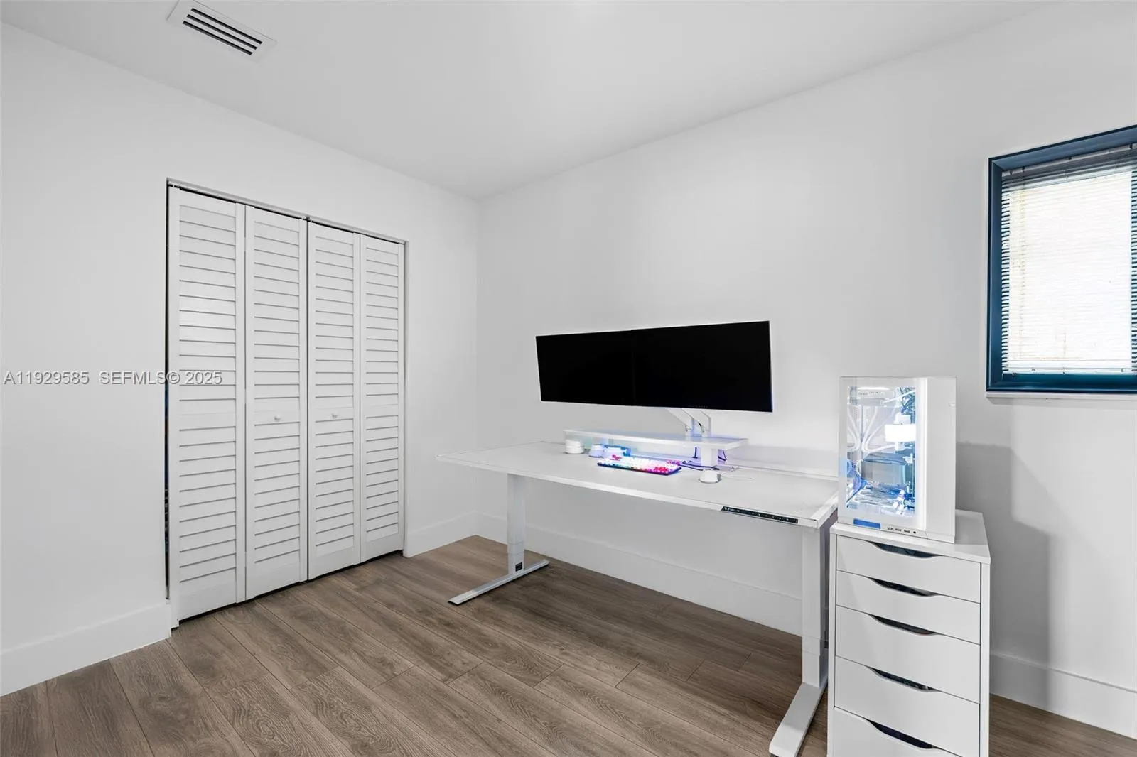 10111 Jamaica Dr, Cutler Bay, Florida 33189, Cutler Bay, Florida 33189, 4 Bedrooms Bedrooms, ,3 BathroomsBathrooms,Residential,For Sale,10111 Jamaica Dr, Cutler Bay, Florida 33189,A11929585