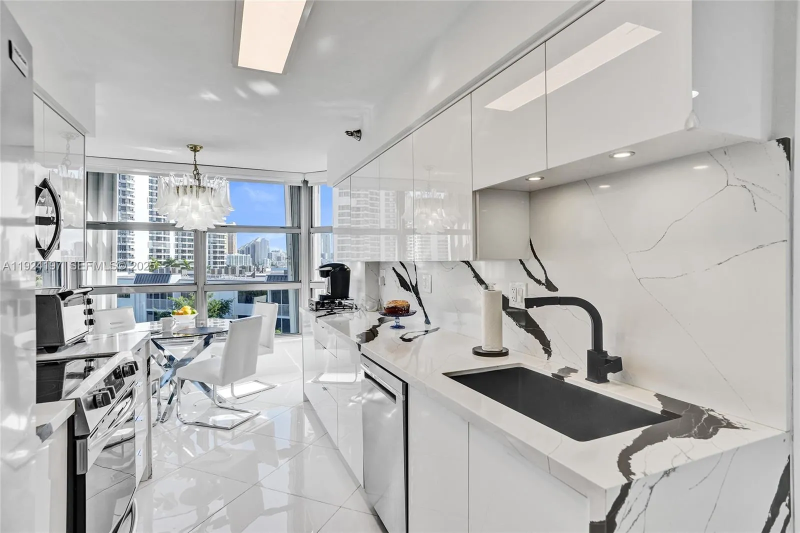 3400 Ne 192nd St 612, Aventura, Florida 33180, Aventura, Florida 33180, 2 Bedrooms Bedrooms, ,2 BathroomsBathrooms,Residential Lease,For Rent,3400 Ne 192nd St 612, Aventura, Florida 33180,A11924197