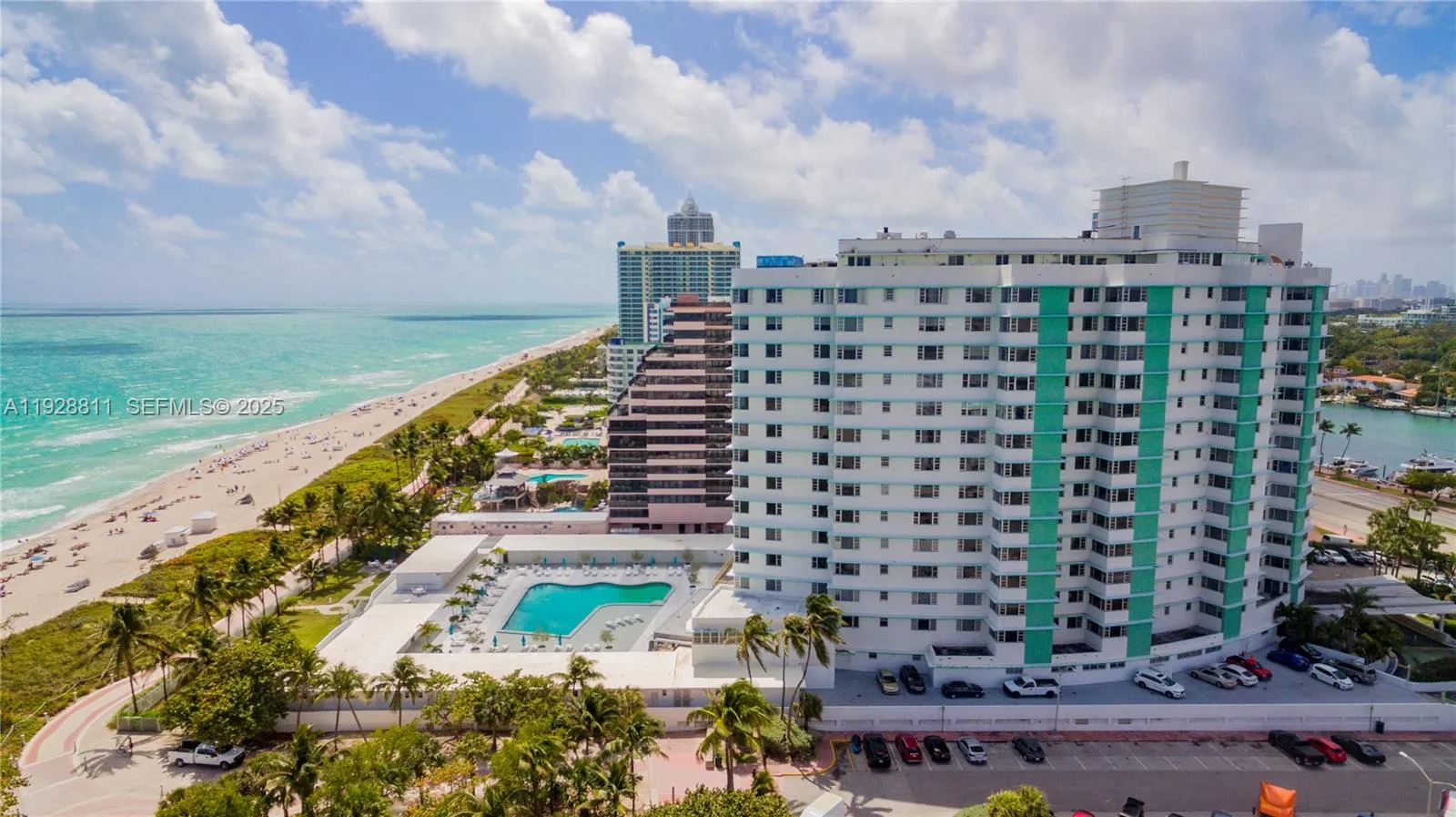 5255 Collins Ave 10a, Miami Beach, Florida 33140, Miami Beach, Florida 33140, 1 Bedroom Bedrooms, ,2 BathroomsBathrooms,Residential,For Sale,5255 Collins Ave 10a, Miami Beach, Florida 33140,A11928811