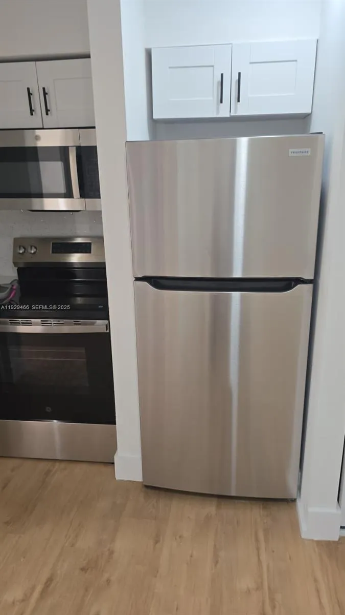 417 Nw 2nd Ave 00, Hallandale Beach, Florida 33009, Hallandale Beach, Florida 33009, 1 Bedroom Bedrooms, ,1 BathroomBathrooms,Residential Lease,For Rent,417 Nw 2nd Ave 00, Hallandale Beach, Florida 33009,A11929466