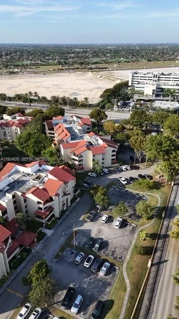 8810 Sw 123rd Ct M201, Miami, Florida 33186, Miami, Florida 33186, 3 Bedrooms Bedrooms, ,2 BathroomsBathrooms,Residential Lease,For Rent,8810 Sw 123rd Ct M201, Miami, Florida 33186,A11924826