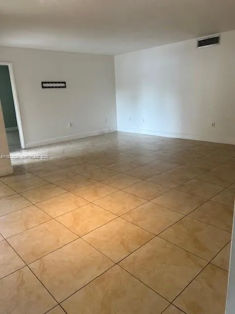8810 Sw 123rd Ct M201, Miami, Florida 33186, Miami, Florida 33186, 3 Bedrooms Bedrooms, ,2 BathroomsBathrooms,Residential Lease,For Rent,8810 Sw 123rd Ct M201, Miami, Florida 33186,A11924826