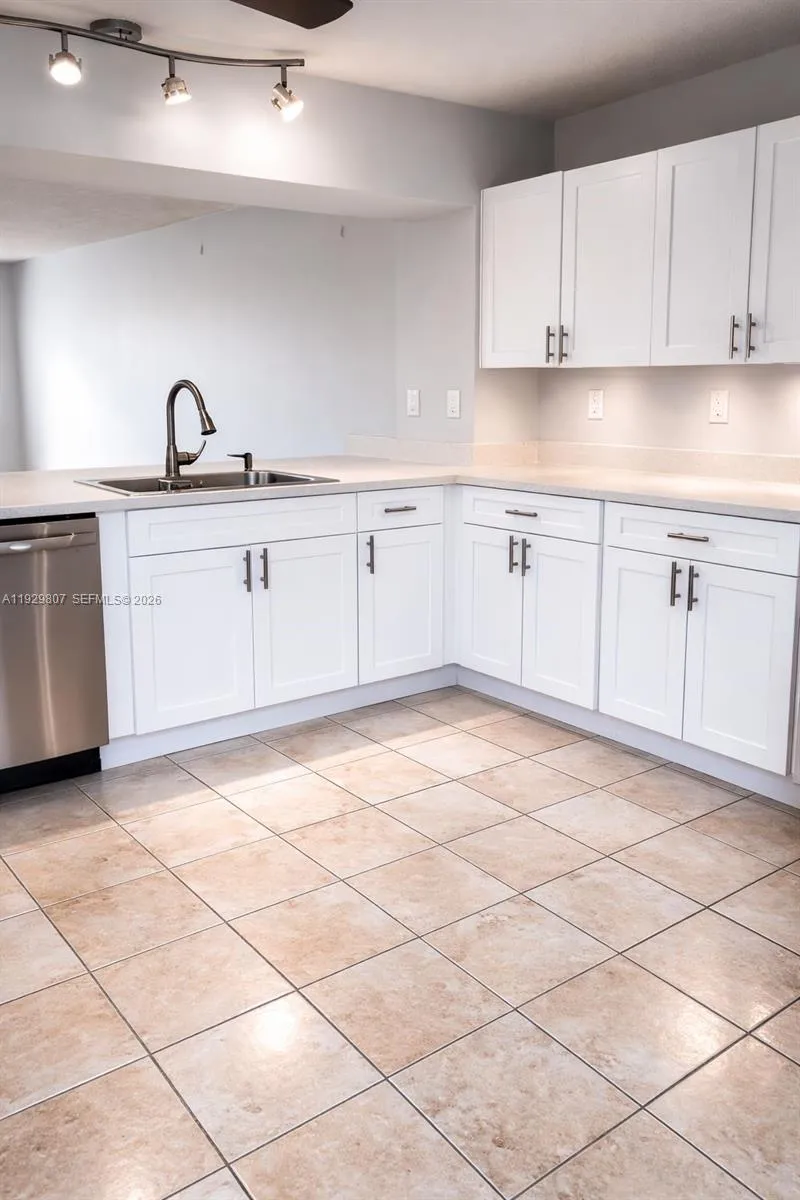 7795 Sw 102nd Ln 7795, Miami, Florida 33156, Miami, Florida 33156, 2 Bedrooms Bedrooms, ,1 BathroomBathrooms,Residential Lease,For Rent,7795 Sw 102nd Ln 7795, Miami, Florida 33156,A11929807 7795 Sw 102nd Ln 7795, Miami, Florida 33156, Miami, Florida 33156, 2 Bedrooms Bedrooms, ,1 BathroomBathrooms,Residential Lease,For Rent,7795 Sw 102nd Ln 7795, Miami, Florida 33156,A11929807
