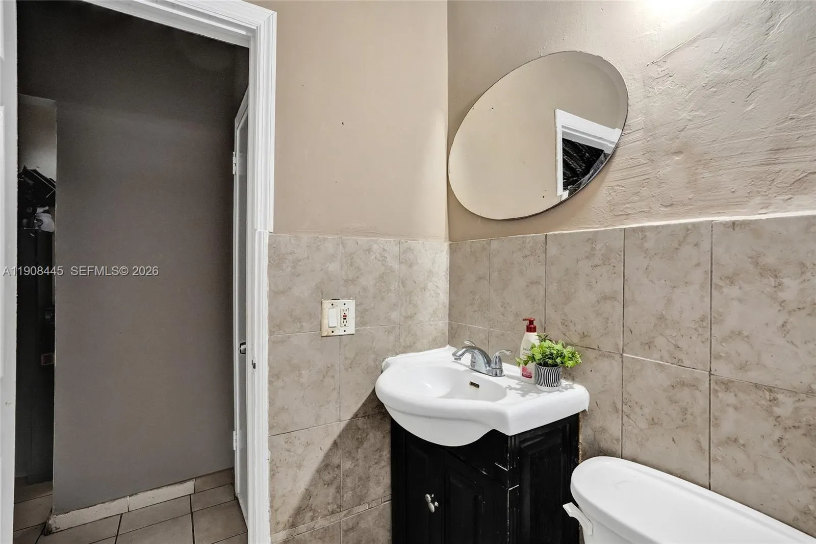 836 Nw 101st St, Miami, Florida 33150, Miami, Florida 33150, ,Residential Income,For Sale,836 Nw 101st St, Miami, Florida 33150,A11908445