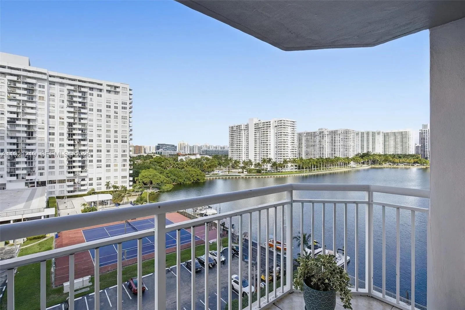 18071 Biscayne Blvd 802, Aventura, Florida 33160, Aventura, Florida 33160, 2 Bedrooms Bedrooms, ,2 BathroomsBathrooms,Residential,For Sale,18071 Biscayne Blvd 802, Aventura, Florida 33160,A11921219