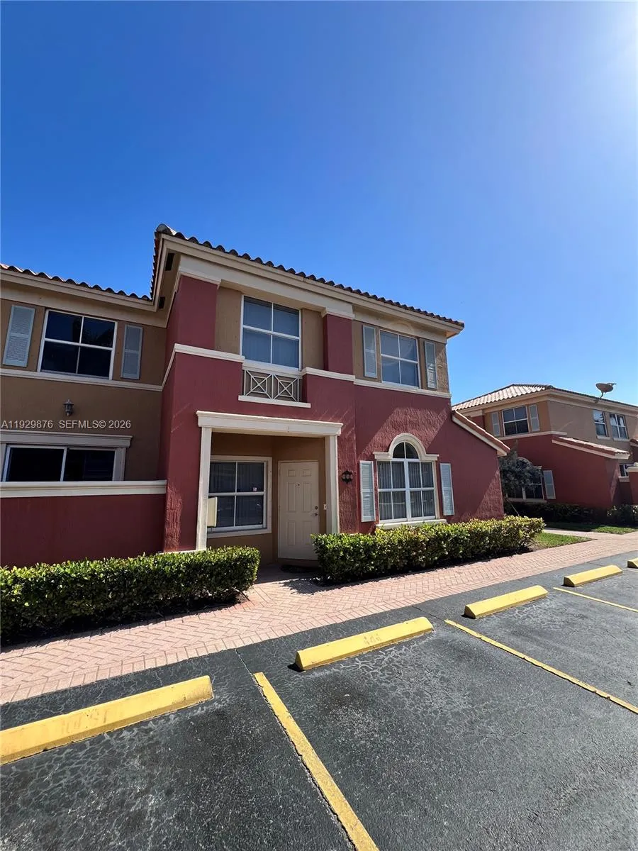 6202 Nw 116th Pl 444, Doral, Florida 33178, Doral, Florida 33178, 3 Bedrooms Bedrooms, ,2 BathroomsBathrooms,Residential Lease,For Rent,6202 Nw 116th Pl 444, Doral, Florida 33178,A11929876