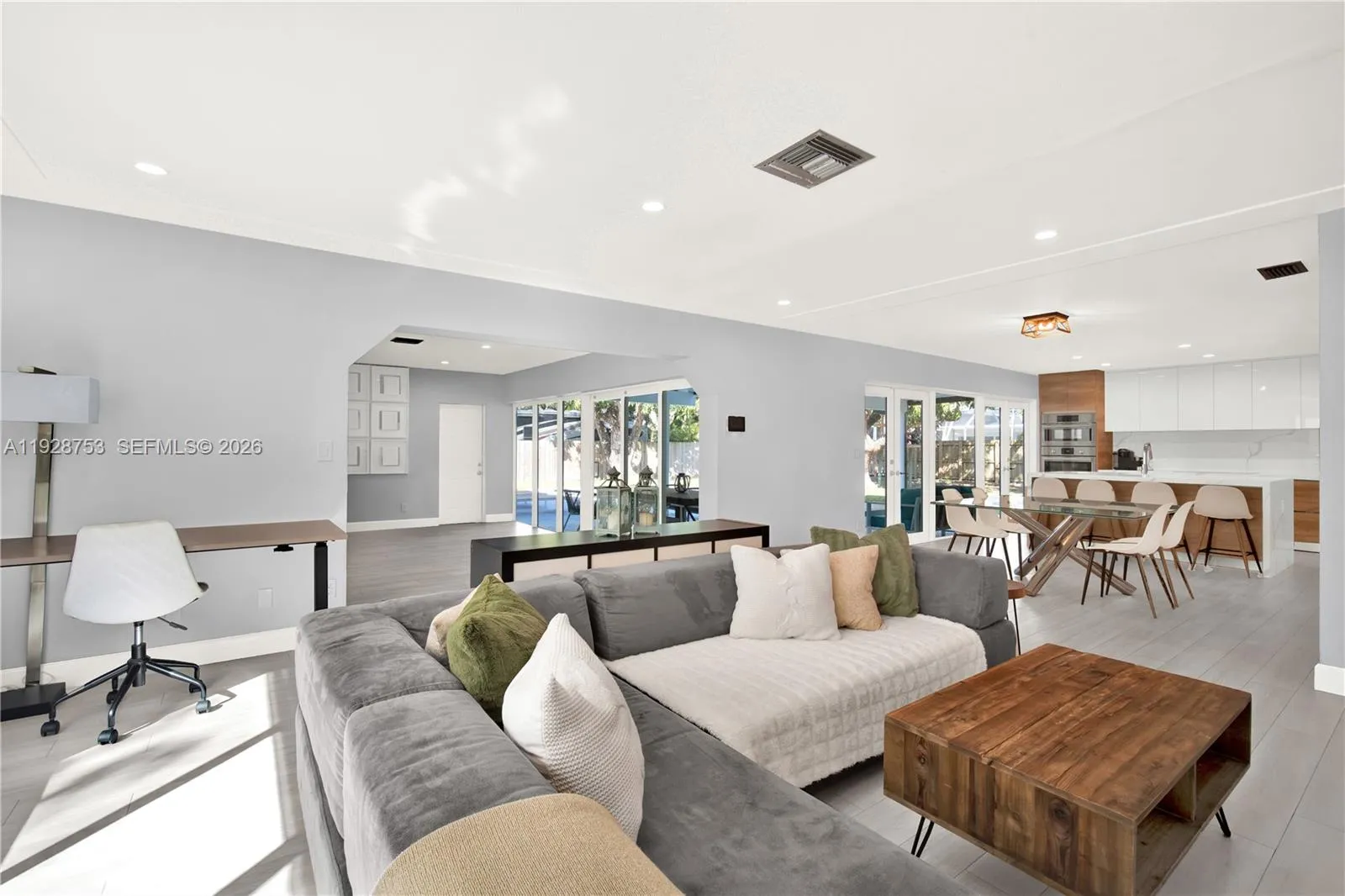 8265 Sw 149th Dr, Palmetto Bay, Florida 33158, Palmetto Bay, Florida 33158, 3 Bedrooms Bedrooms, ,2 BathroomsBathrooms,Residential,For Sale,8265 Sw 149th Dr, Palmetto Bay, Florida 33158,A11928753