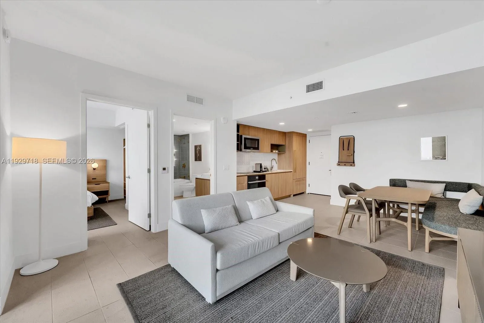159 Ne 6th St 3811, Miami, Florida 33132, Miami, Florida 33132, 1 Bedroom Bedrooms, ,1 BathroomBathrooms,Residential,For Sale,159 Ne 6th St 3811, Miami, Florida 33132,A11929718