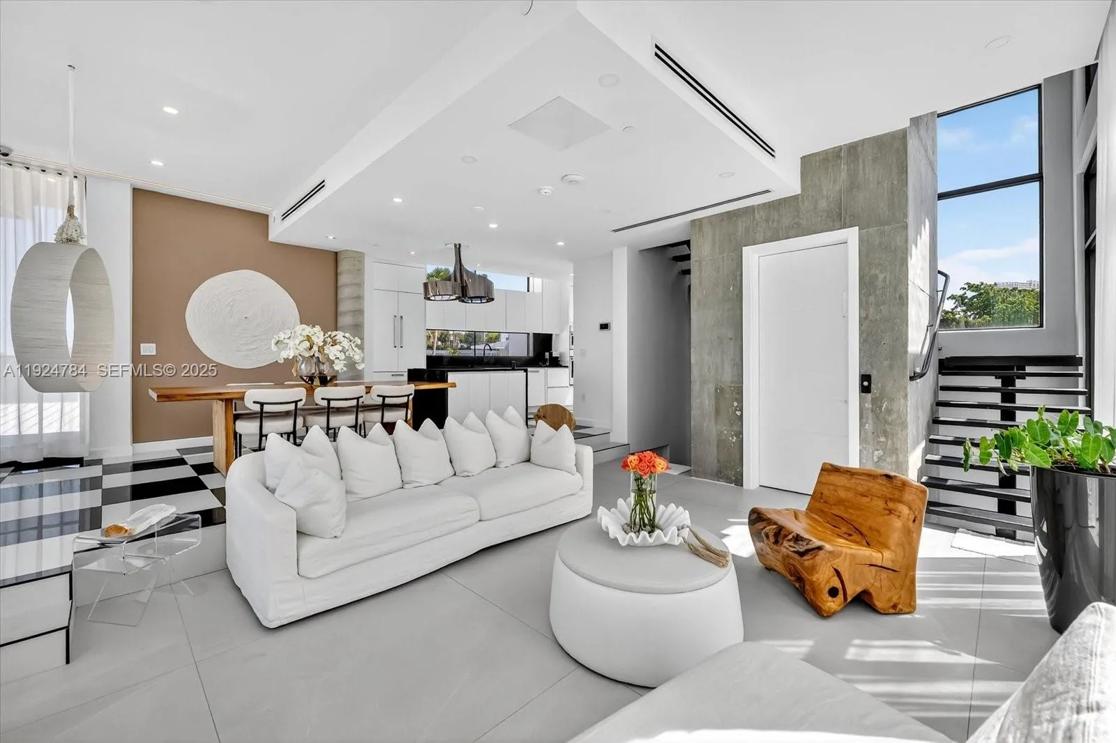 11 Century Lane, Miami Beach, Florida 33139, Miami Beach, Florida 33139, 3 Bedrooms Bedrooms, ,3 BathroomsBathrooms,Residential,For Sale,11 Century Lane, Miami Beach, Florida 33139,A11924784