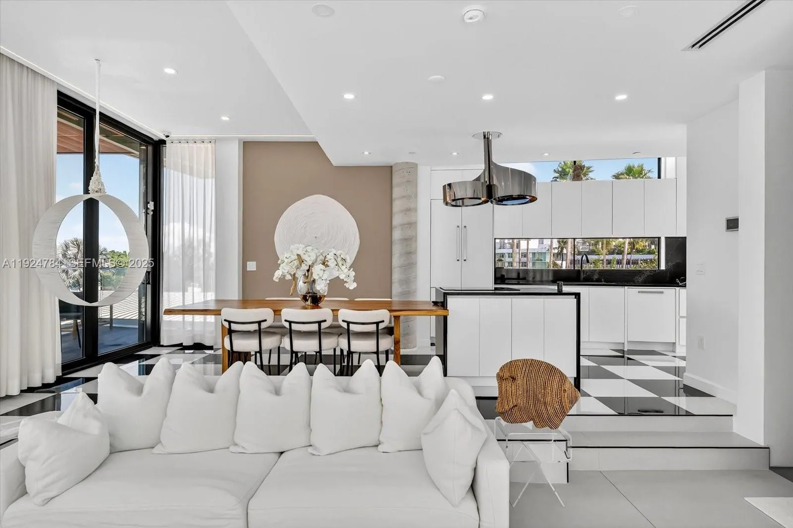 11 Century Lane, Miami Beach, Florida 33139, Miami Beach, Florida 33139, 3 Bedrooms Bedrooms, ,3 BathroomsBathrooms,Residential,For Sale,11 Century Lane, Miami Beach, Florida 33139,A11924784