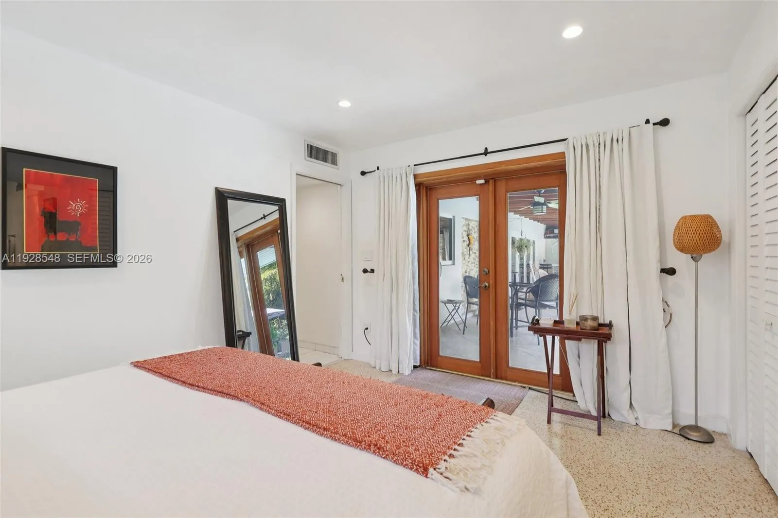 360 Menores Ave, Coral Gables, Florida 33134, Coral Gables, Florida 33134, 6 Bedrooms Bedrooms, ,3 BathroomsBathrooms,Residential,For Sale,360 Menores Ave, Coral Gables, Florida 33134,A11928548