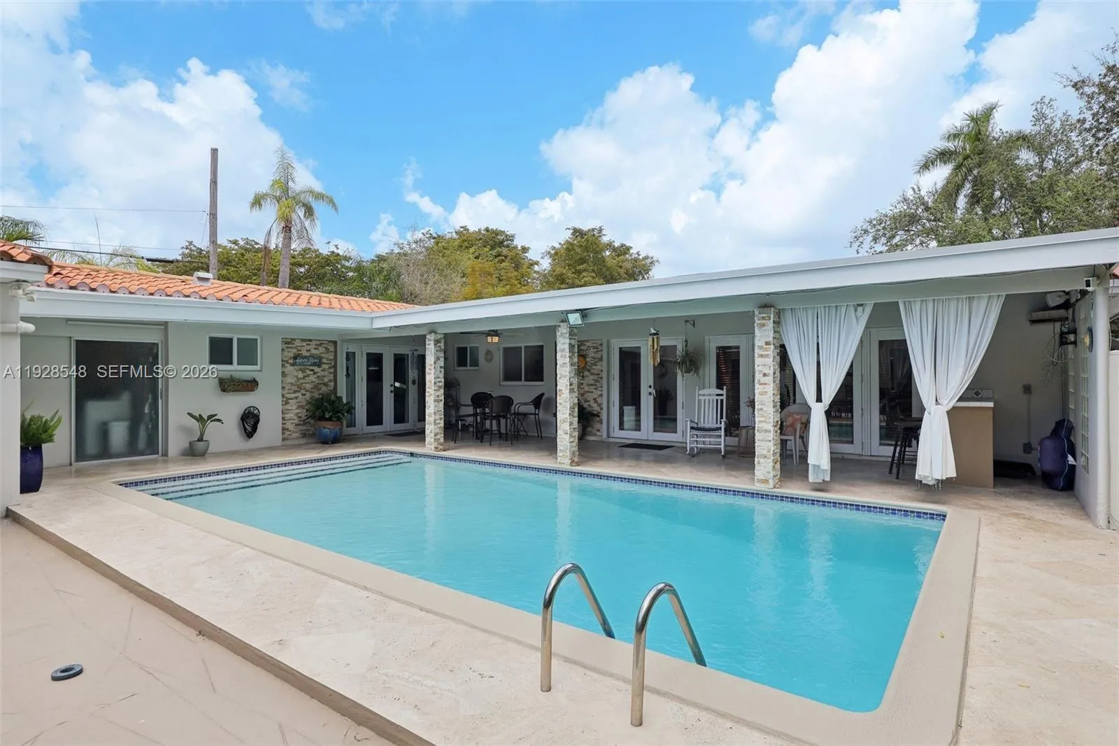 360 Menores Ave, Coral Gables, Florida 33134, Coral Gables, Florida 33134, 6 Bedrooms Bedrooms, ,3 BathroomsBathrooms,Residential,For Sale,360 Menores Ave, Coral Gables, Florida 33134,A11928548