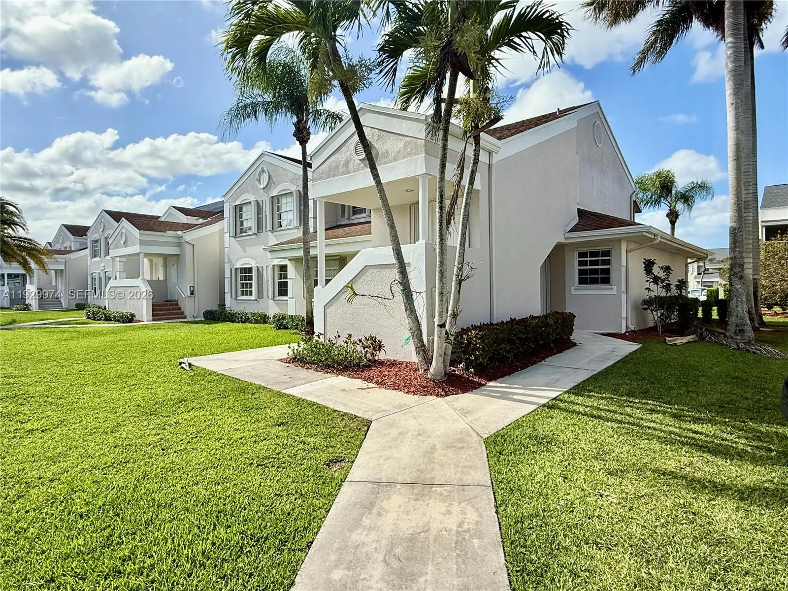 2221 Se 27th Dr 106-b, Homestead, Florida 33035, Homestead, Florida 33035, 3 Bedrooms Bedrooms, ,2 BathroomsBathrooms,Residential,For Sale,2221 Se 27th Dr 106-b, Homestead, Florida 33035,A11929974