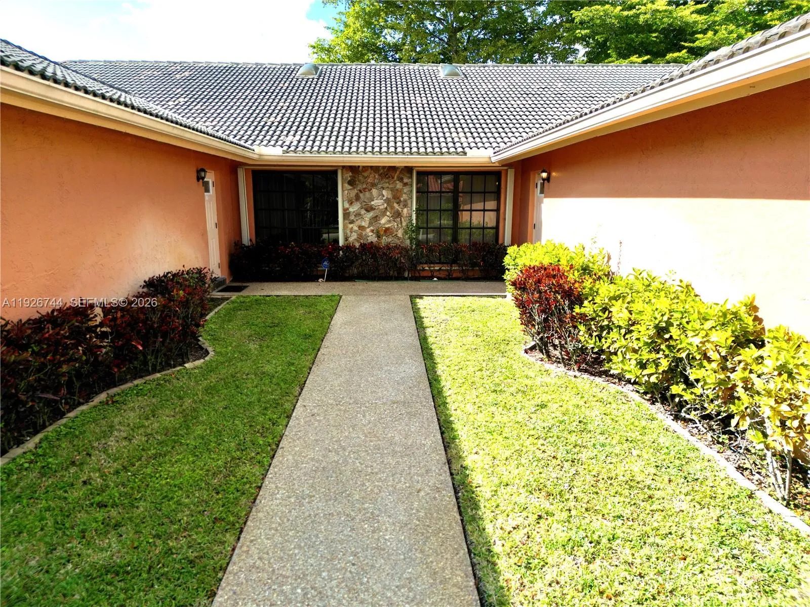 3030 Nw 116th Ave, Coral Springs, Florida 33065, Coral Springs, Florida 33065, 3 Bedrooms Bedrooms, 1 Room Rooms,2 BathroomsBathrooms,Residential,For Sale,3030 Nw 116th Ave, Coral Springs, Florida 33065,A11926744