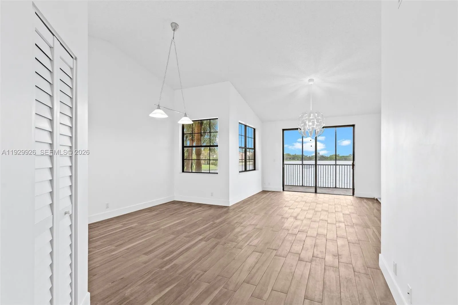 15569 N Miami Lakeway N 205-16, Miami Lakes, Flori, Miami Lakes, Florida 33014, 2 Bedrooms Bedrooms, ,2 BathroomsBathrooms,Residential Lease,For Rent,15569 N Miami Lakeway N 205-16, Miami Lakes, Flori,A11929926