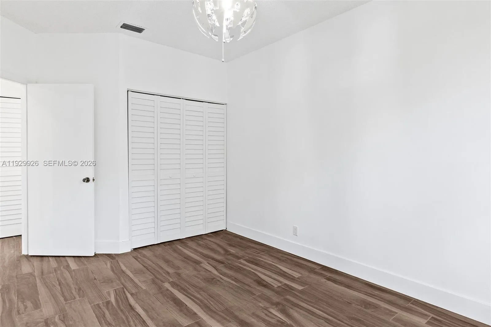 15569 N Miami Lakeway N 205-16, Miami Lakes, Flori, Miami Lakes, Florida 33014, 2 Bedrooms Bedrooms, ,2 BathroomsBathrooms,Residential Lease,For Rent,15569 N Miami Lakeway N 205-16, Miami Lakes, Flori,A11929926