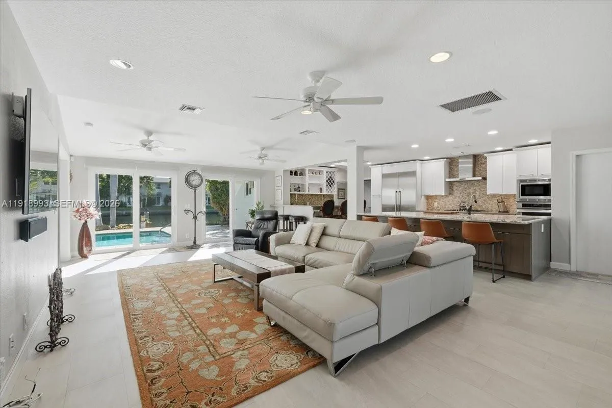 2662 Ne 3rd St, Pompano Beach, Florida 33062, Pompano Beach, Florida 33062, 3 Bedrooms Bedrooms, ,2 BathroomsBathrooms,Residential,For Sale,2662 Ne 3rd St, Pompano Beach, Florida 33062,A11918993