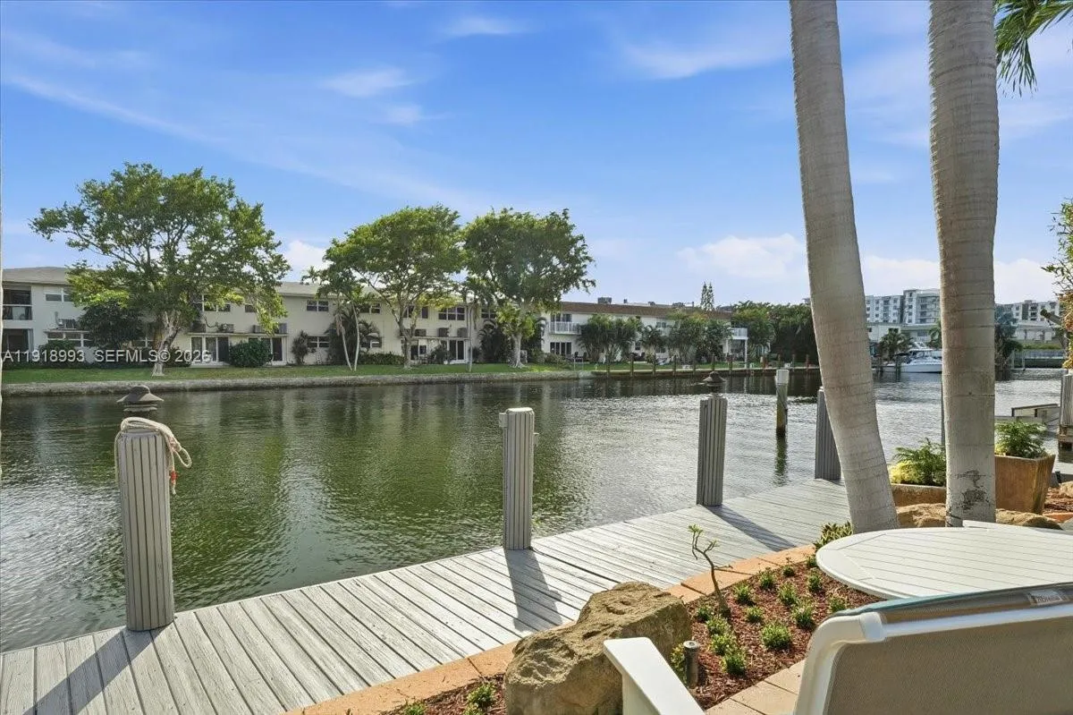 2662 Ne 3rd St, Pompano Beach, Florida 33062, Pompano Beach, Florida 33062, 3 Bedrooms Bedrooms, ,2 BathroomsBathrooms,Residential,For Sale,2662 Ne 3rd St, Pompano Beach, Florida 33062,A11918993