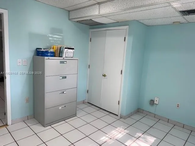 7325 Sw 63rd Ave 102-b, South Miami, Florida 33143, South Miami, Florida 33143, ,Commercial Lease,For Rent,7325 Sw 63rd Ave 102-b, South Miami, Florida 33143,A11928168