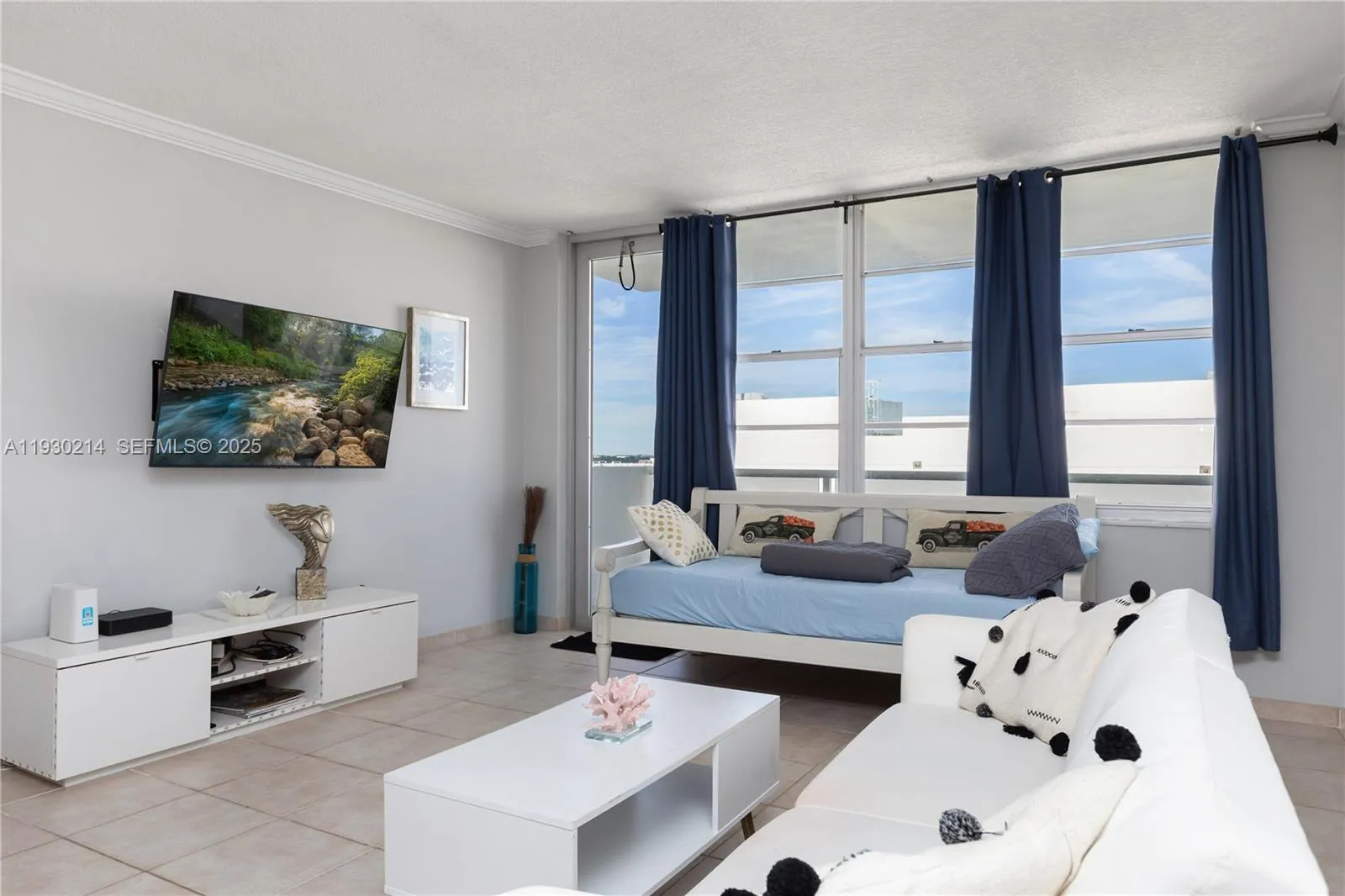 3725 S Ocean Dr 1421, Hollywood, Florida 33019, Hollywood, Florida 33019, 1 Bedroom Bedrooms, ,1 BathroomBathrooms,Residential,For Sale,3725 S Ocean Dr 1421, Hollywood, Florida 33019,A11930214
