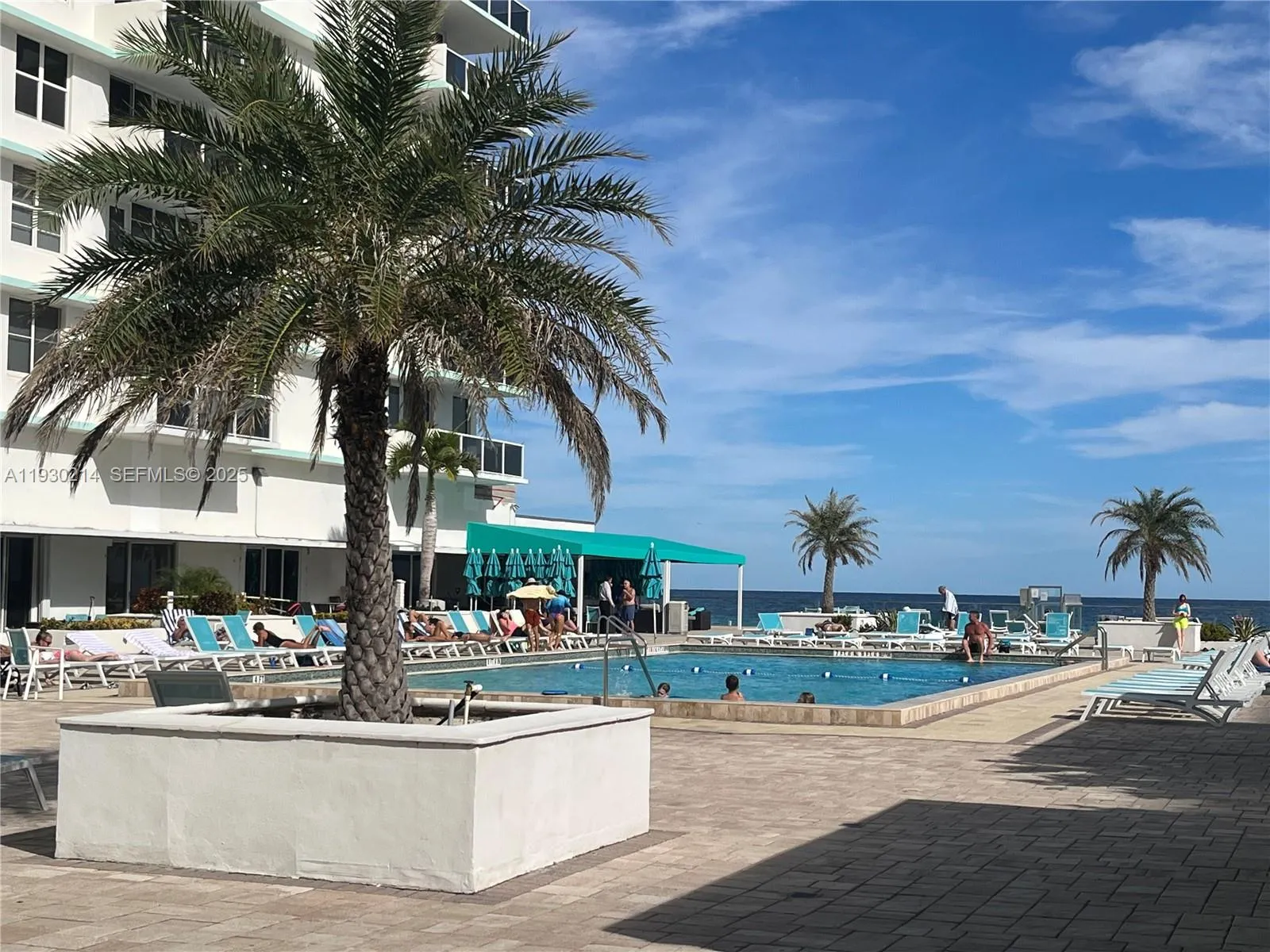 3725 S Ocean Dr 1421, Hollywood, Florida 33019, Hollywood, Florida 33019, 1 Bedroom Bedrooms, ,1 BathroomBathrooms,Residential,For Sale,3725 S Ocean Dr 1421, Hollywood, Florida 33019,A11930214