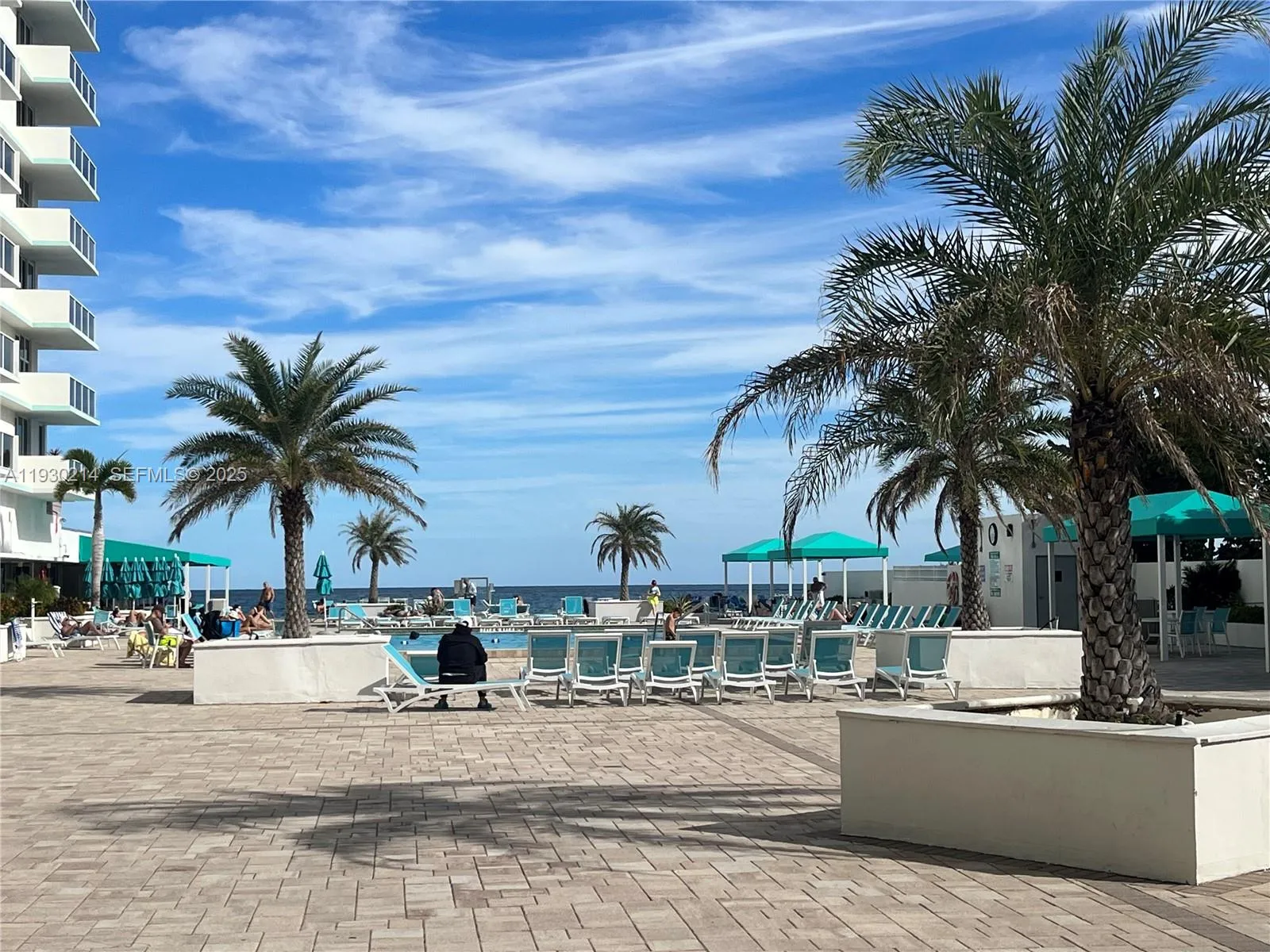 3725 S Ocean Dr 1421, Hollywood, Florida 33019, Hollywood, Florida 33019, 1 Bedroom Bedrooms, ,1 BathroomBathrooms,Residential,For Sale,3725 S Ocean Dr 1421, Hollywood, Florida 33019,A11930214