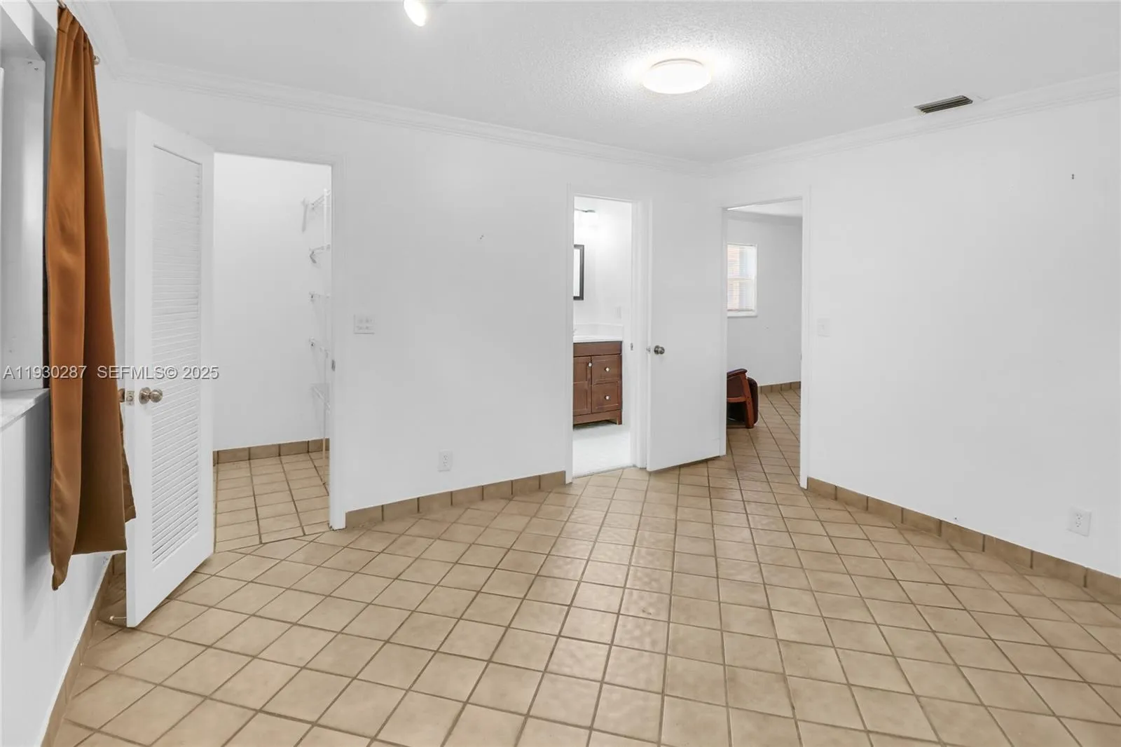 1331 Campanelli Dr, Plantation, Florida 33322, Plantation, Florida 33322, 2 Bedrooms Bedrooms, ,2 BathroomsBathrooms,Residential,For Sale,1331 Campanelli Dr, Plantation, Florida 33322,A11930287