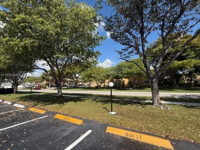 324 Se 10th St 207, Dania Beach, Florida 33004, Dania Beach, Florida 33004, 2 Bedrooms Bedrooms, ,2 BathroomsBathrooms,Residential,For Sale,324 Se 10th St 207, Dania Beach, Florida 33004,A11930308