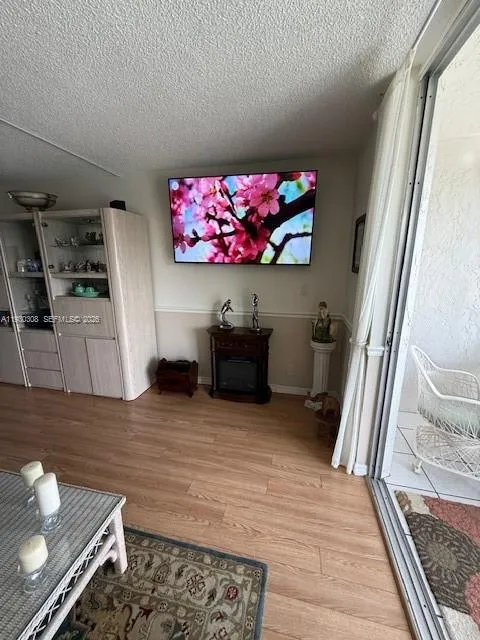 324 Se 10th St 207, Dania Beach, Florida 33004, Dania Beach, Florida 33004, 2 Bedrooms Bedrooms, ,2 BathroomsBathrooms,Residential,For Sale,324 Se 10th St 207, Dania Beach, Florida 33004,A11930308