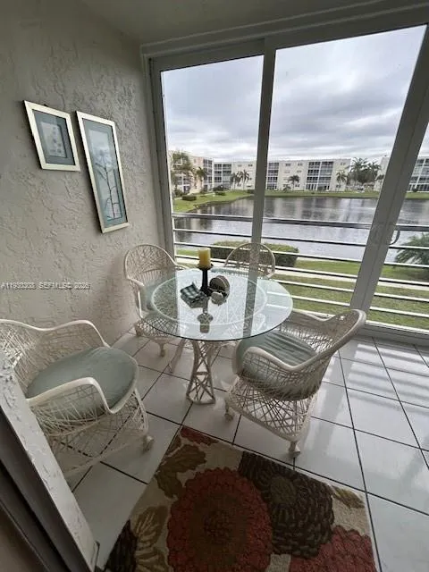 324 Se 10th St 207, Dania Beach, Florida 33004, Dania Beach, Florida 33004, 2 Bedrooms Bedrooms, ,2 BathroomsBathrooms,Residential,For Sale,324 Se 10th St 207, Dania Beach, Florida 33004,A11930308