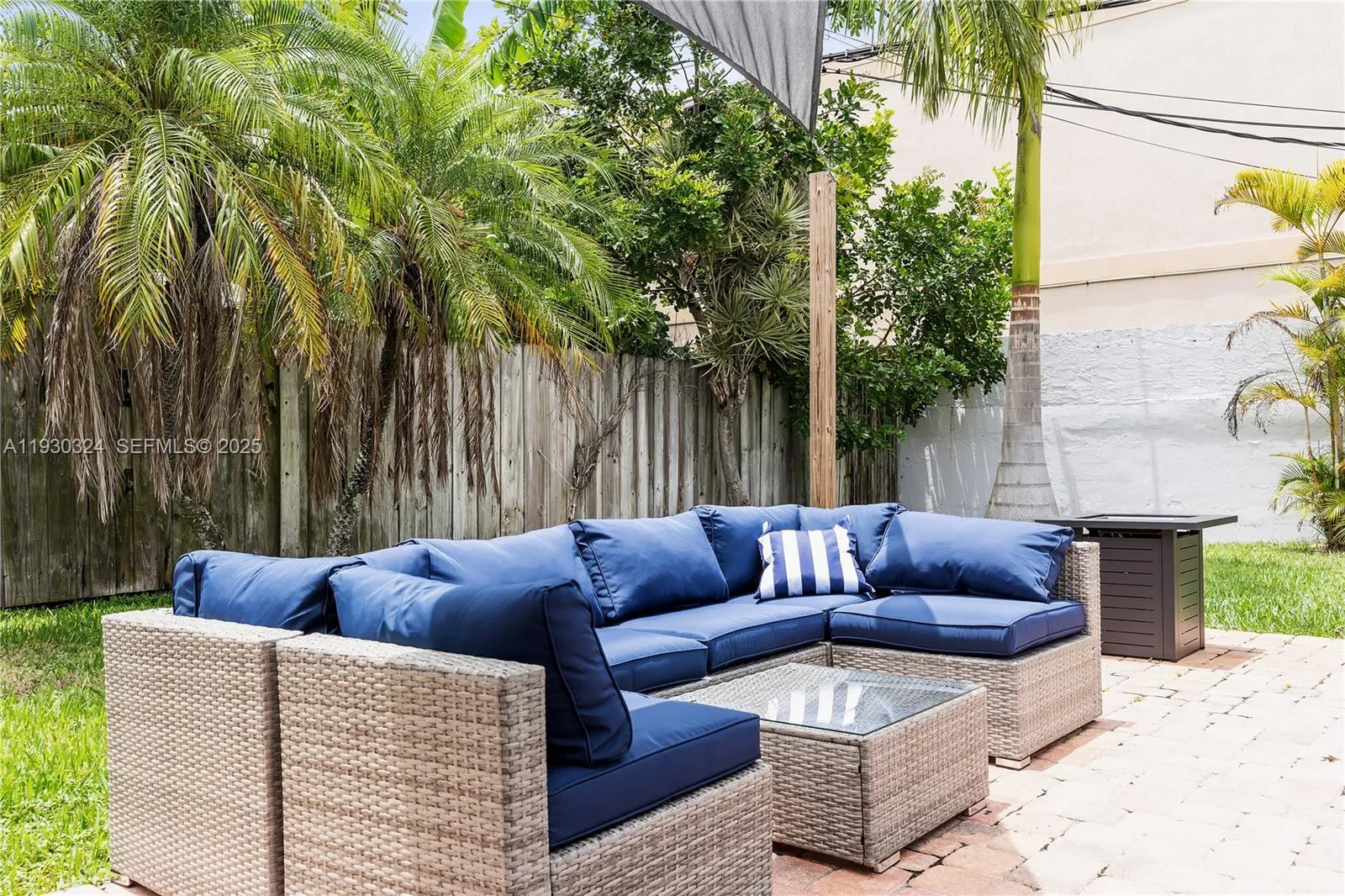 617 Nw 30th Ct 0, Wilton Manors, Florida 33311, Wilton Manors, Florida 33311, 3 Bedrooms Bedrooms, ,3 BathroomsBathrooms,Residential Lease,For Rent,617 Nw 30th Ct 0, Wilton Manors, Florida 33311,A11930324