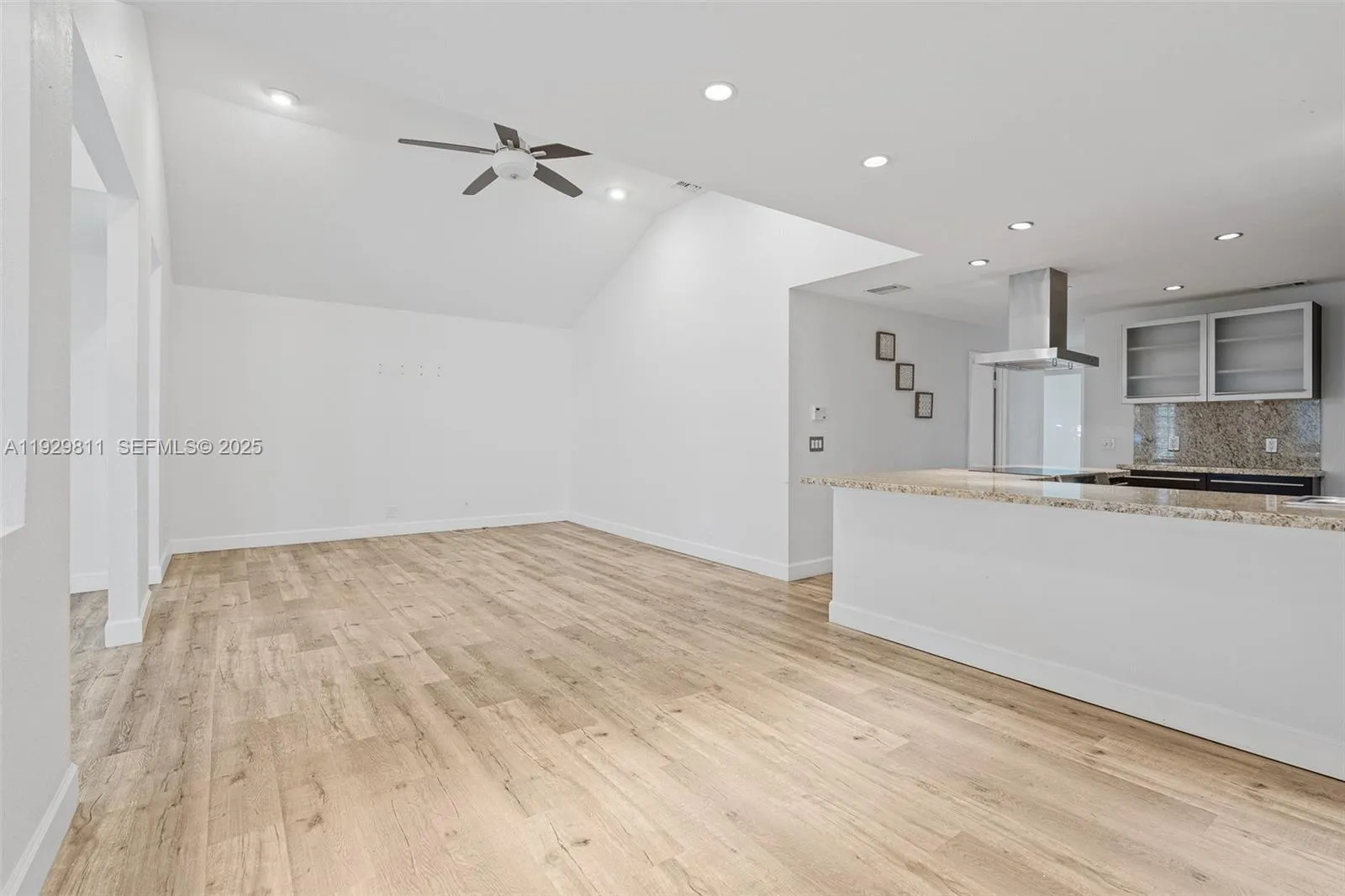 1547 Harrison St, Hollywood, Florida 33020, Hollywood, Florida 33020, 3 Bedrooms Bedrooms, ,2 BathroomsBathrooms,Residential,For Sale,1547 Harrison St, Hollywood, Florida 33020,A11929811