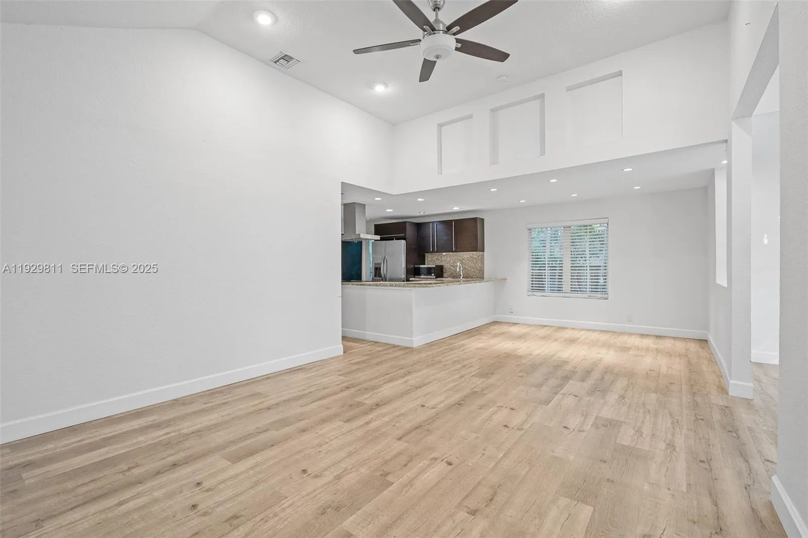 1547 Harrison St, Hollywood, Florida 33020, Hollywood, Florida 33020, 3 Bedrooms Bedrooms, ,2 BathroomsBathrooms,Residential,For Sale,1547 Harrison St, Hollywood, Florida 33020,A11929811