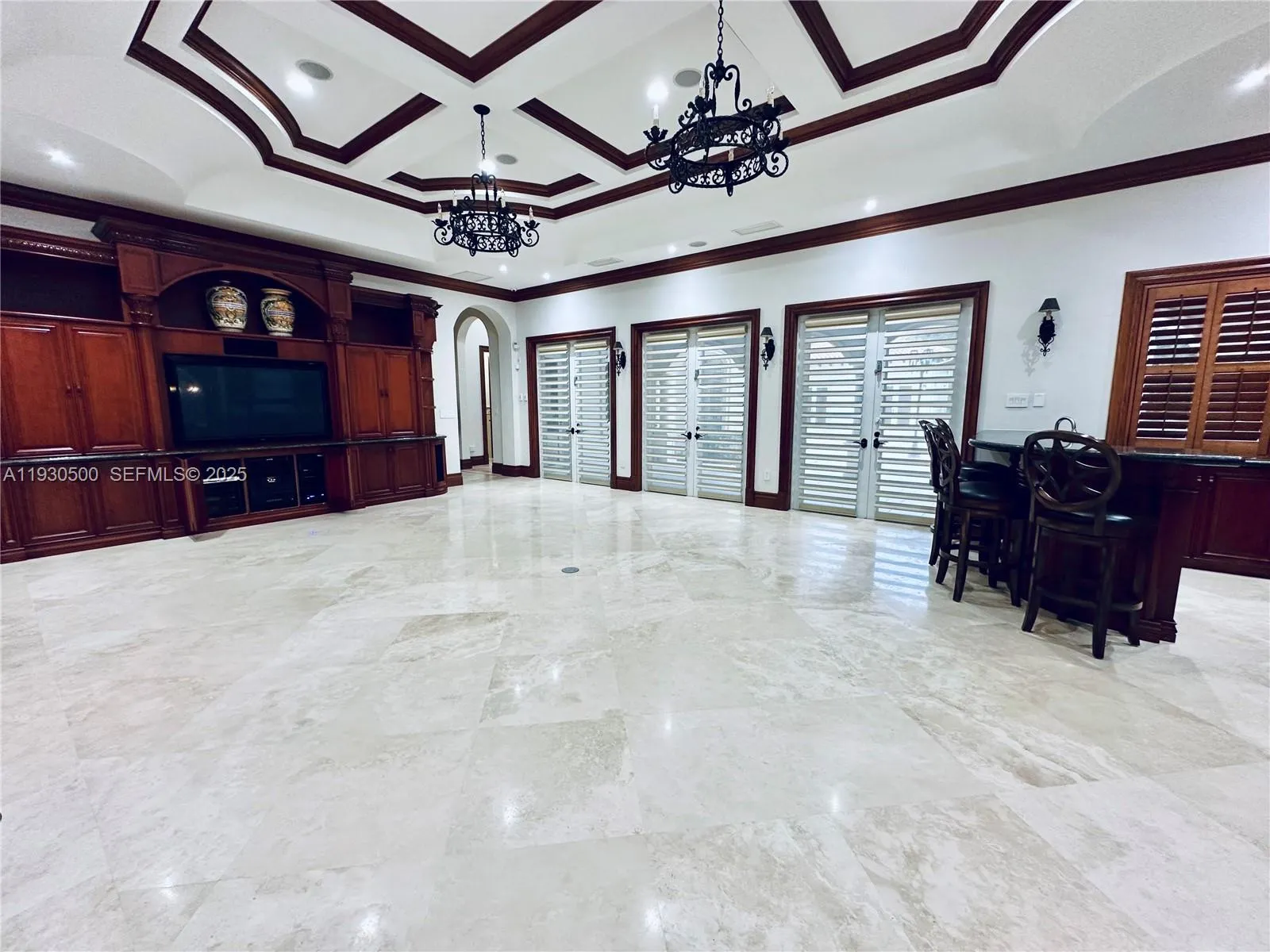 6180 Sw 132nd St, Pinecrest, Florida 33156, Pinecrest, Florida 33156, 6 Bedrooms Bedrooms, ,6 BathroomsBathrooms,Residential Lease,For Rent,6180 Sw 132nd St, Pinecrest, Florida 33156,A11930500