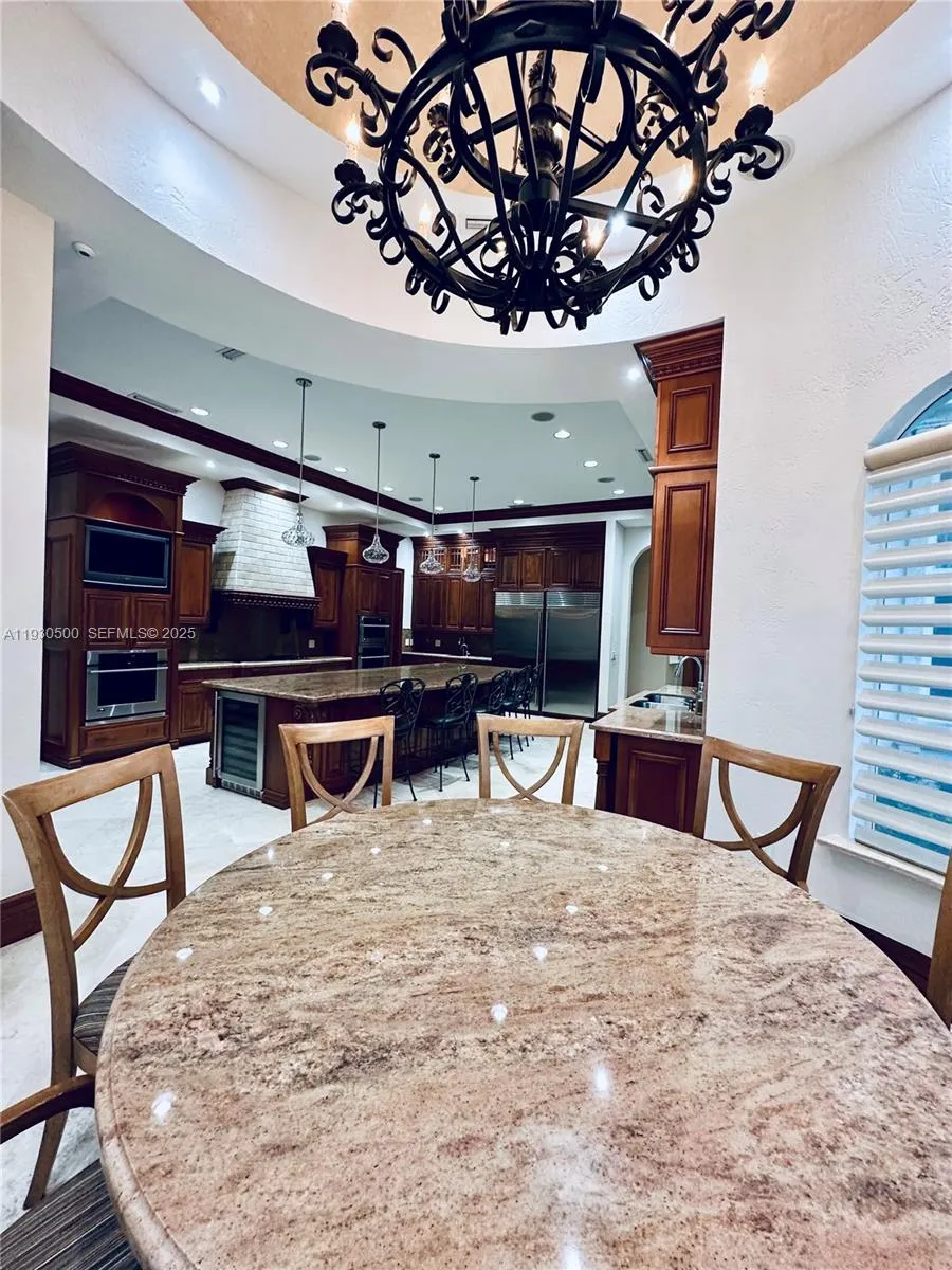 6180 Sw 132nd St, Pinecrest, Florida 33156, Pinecrest, Florida 33156, 6 Bedrooms Bedrooms, ,6 BathroomsBathrooms,Residential Lease,For Rent,6180 Sw 132nd St, Pinecrest, Florida 33156,A11930500