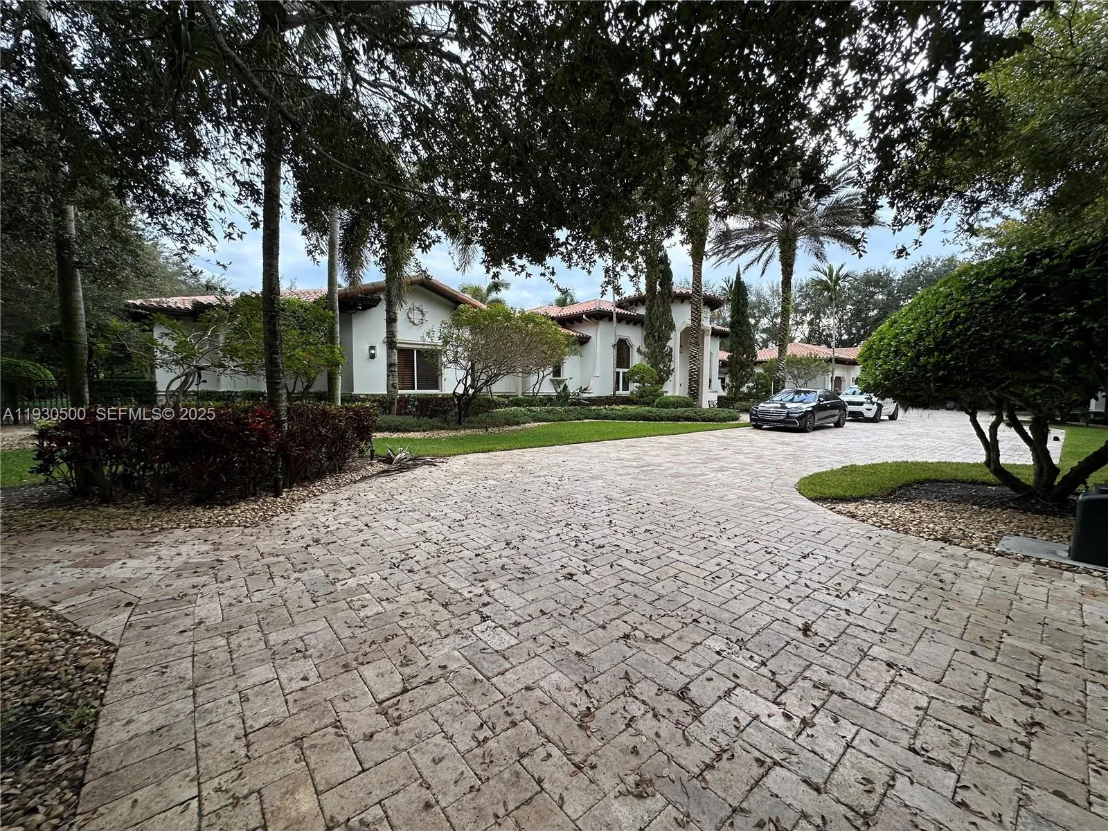 6180 Sw 132nd St, Pinecrest, Florida 33156, Pinecrest, Florida 33156, 6 Bedrooms Bedrooms, ,6 BathroomsBathrooms,Residential Lease,For Rent,6180 Sw 132nd St, Pinecrest, Florida 33156,A11930500