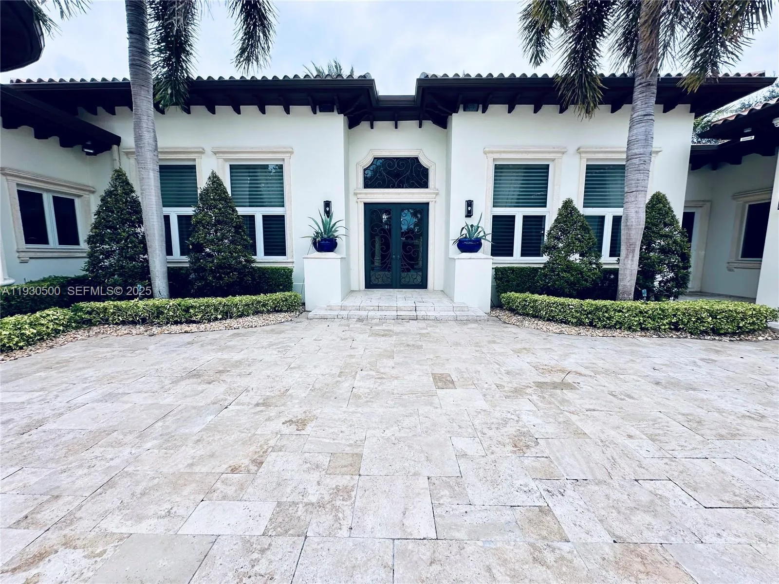 6180 Sw 132nd St, Pinecrest, Florida 33156, Pinecrest, Florida 33156, 6 Bedrooms Bedrooms, ,6 BathroomsBathrooms,Residential Lease,For Rent,6180 Sw 132nd St, Pinecrest, Florida 33156,A11930500