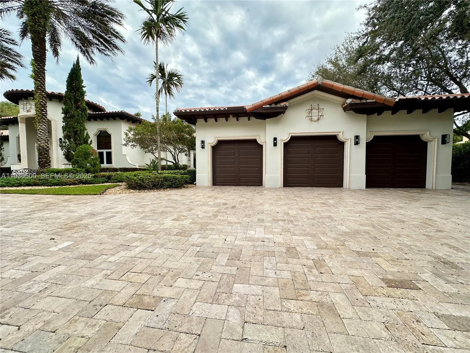 6180 Sw 132nd St, Pinecrest, Florida 33156, Pinecrest, Florida 33156, 6 Bedrooms Bedrooms, ,6 BathroomsBathrooms,Residential Lease,For Rent,6180 Sw 132nd St, Pinecrest, Florida 33156,A11930500