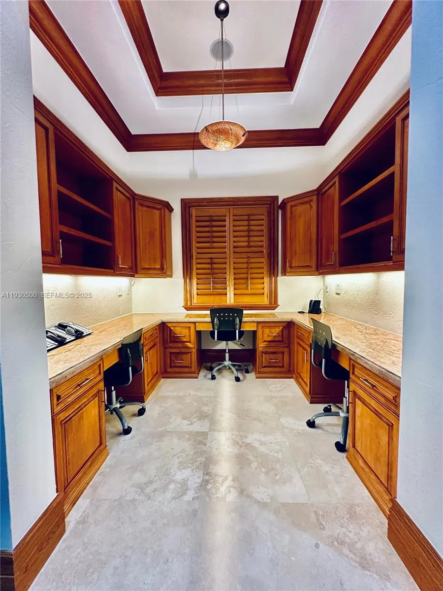 6180 Sw 132nd St, Pinecrest, Florida 33156, Pinecrest, Florida 33156, 6 Bedrooms Bedrooms, ,6 BathroomsBathrooms,Residential Lease,For Rent,6180 Sw 132nd St, Pinecrest, Florida 33156,A11930500