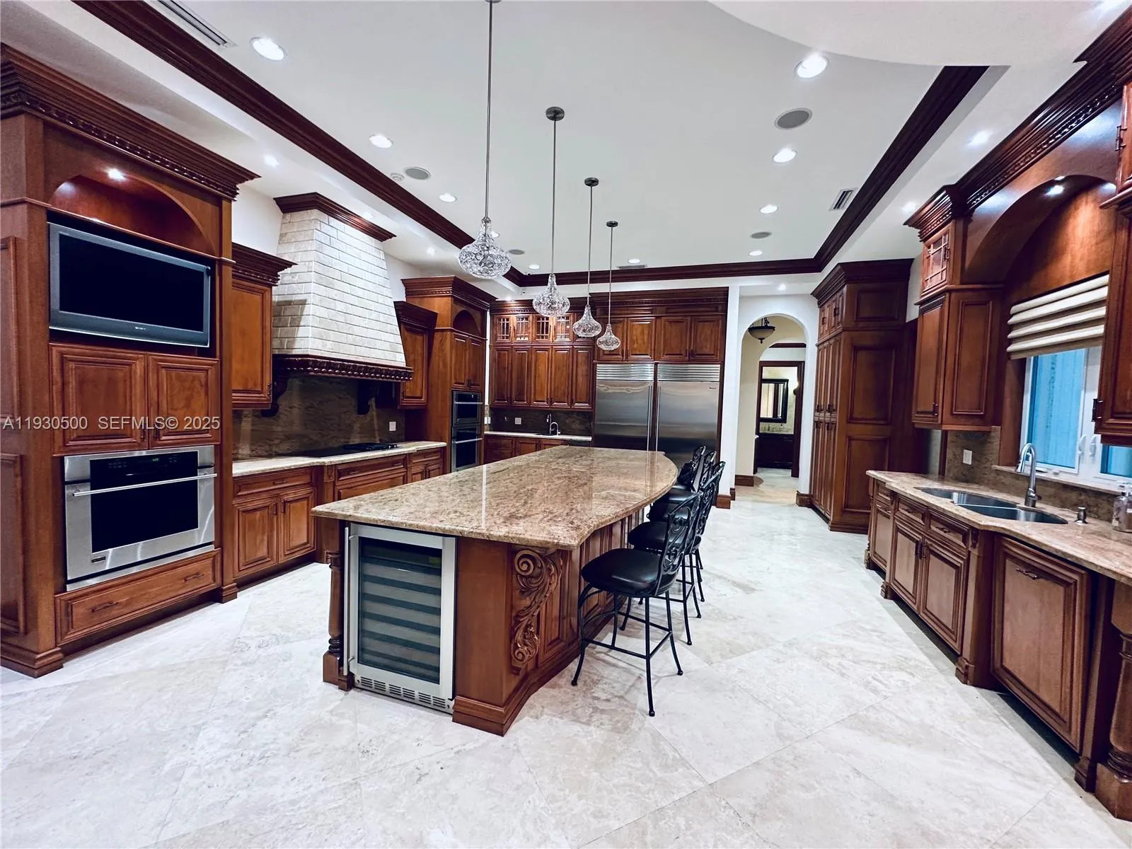 6180 Sw 132nd St, Pinecrest, Florida 33156, Pinecrest, Florida 33156, 6 Bedrooms Bedrooms, ,6 BathroomsBathrooms,Residential Lease,For Rent,6180 Sw 132nd St, Pinecrest, Florida 33156,A11930500