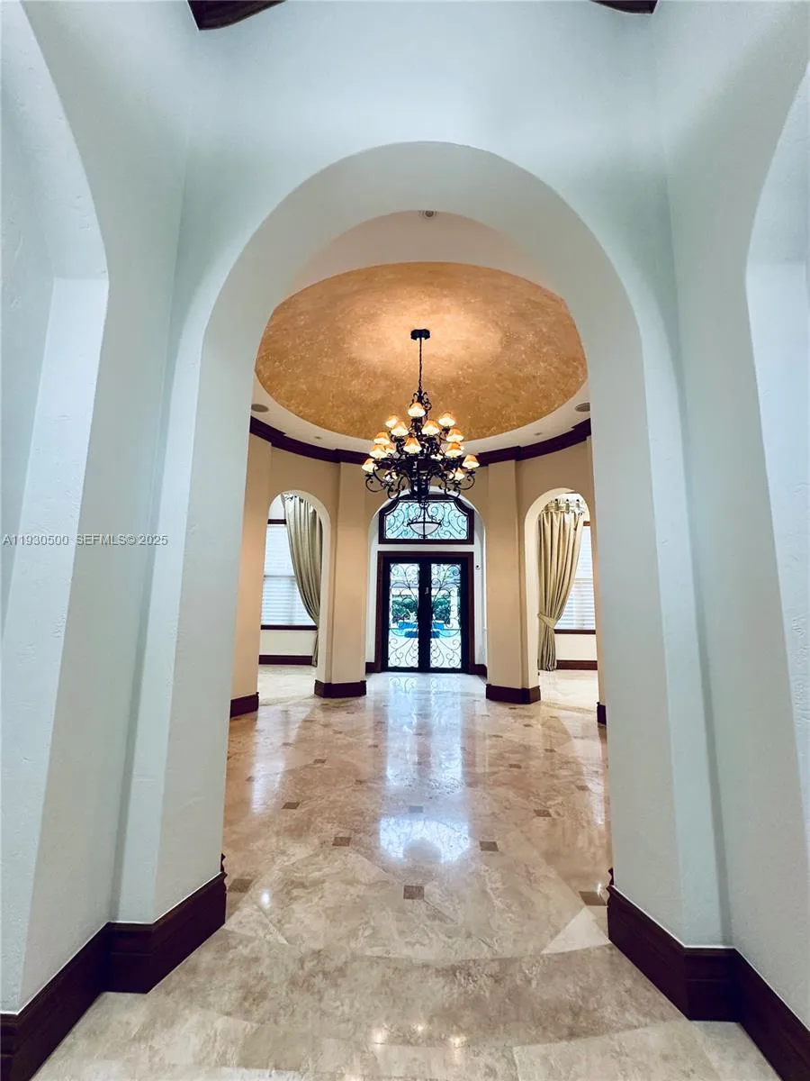6180 Sw 132nd St, Pinecrest, Florida 33156, Pinecrest, Florida 33156, 6 Bedrooms Bedrooms, ,6 BathroomsBathrooms,Residential Lease,For Rent,6180 Sw 132nd St, Pinecrest, Florida 33156,A11930500
