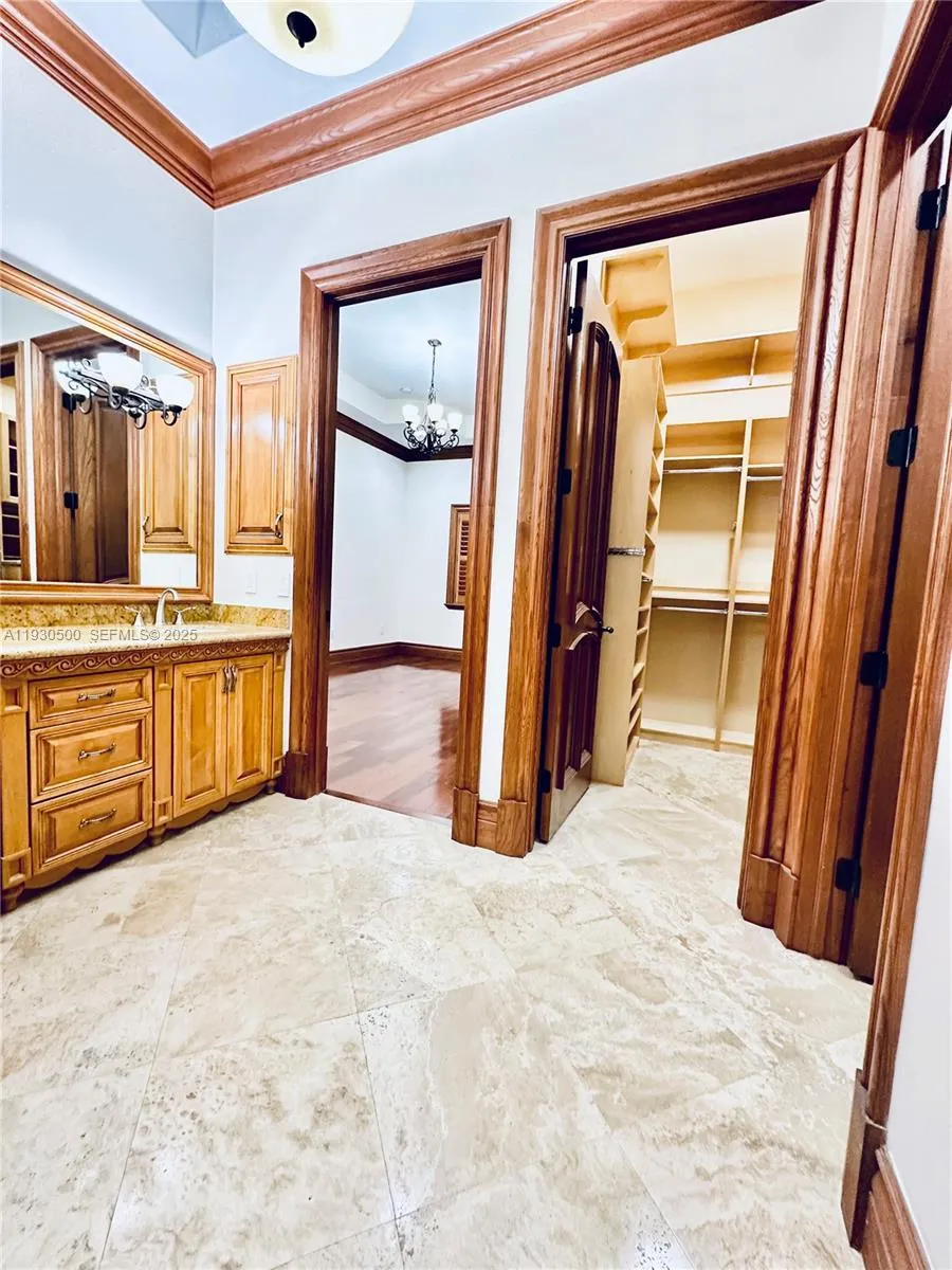 6180 Sw 132nd St, Pinecrest, Florida 33156, Pinecrest, Florida 33156, 6 Bedrooms Bedrooms, ,6 BathroomsBathrooms,Residential Lease,For Rent,6180 Sw 132nd St, Pinecrest, Florida 33156,A11930500
