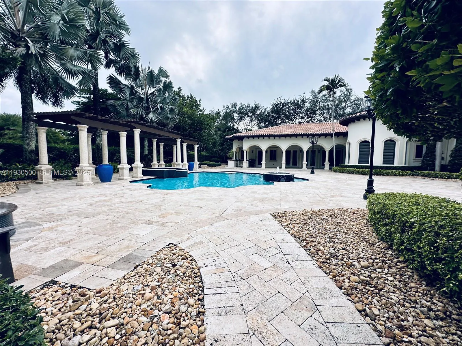 6180 Sw 132nd St, Pinecrest, Florida 33156, Pinecrest, Florida 33156, 6 Bedrooms Bedrooms, ,6 BathroomsBathrooms,Residential Lease,For Rent,6180 Sw 132nd St, Pinecrest, Florida 33156,A11930500