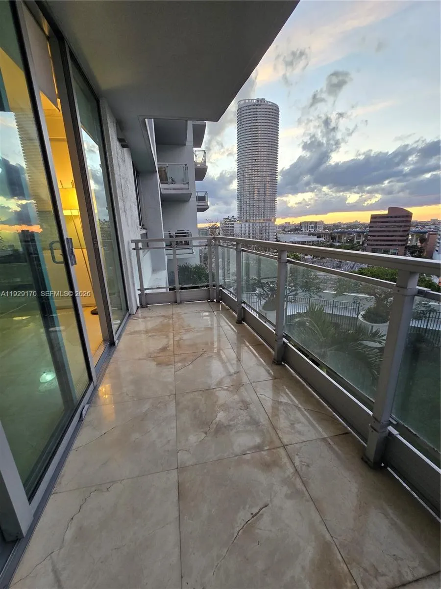 90 Sw 3rd St 1110, Miami, Florida 33130, Miami, Florida 33130, 1 Bedroom Bedrooms, ,1 BathroomBathrooms,Residential Lease,For Rent,90 Sw 3rd St 1110, Miami, Florida 33130,A11929170