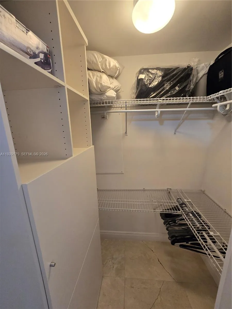 90 Sw 3rd St 1110, Miami, Florida 33130, Miami, Florida 33130, 1 Bedroom Bedrooms, ,1 BathroomBathrooms,Residential Lease,For Rent,90 Sw 3rd St 1110, Miami, Florida 33130,A11929170