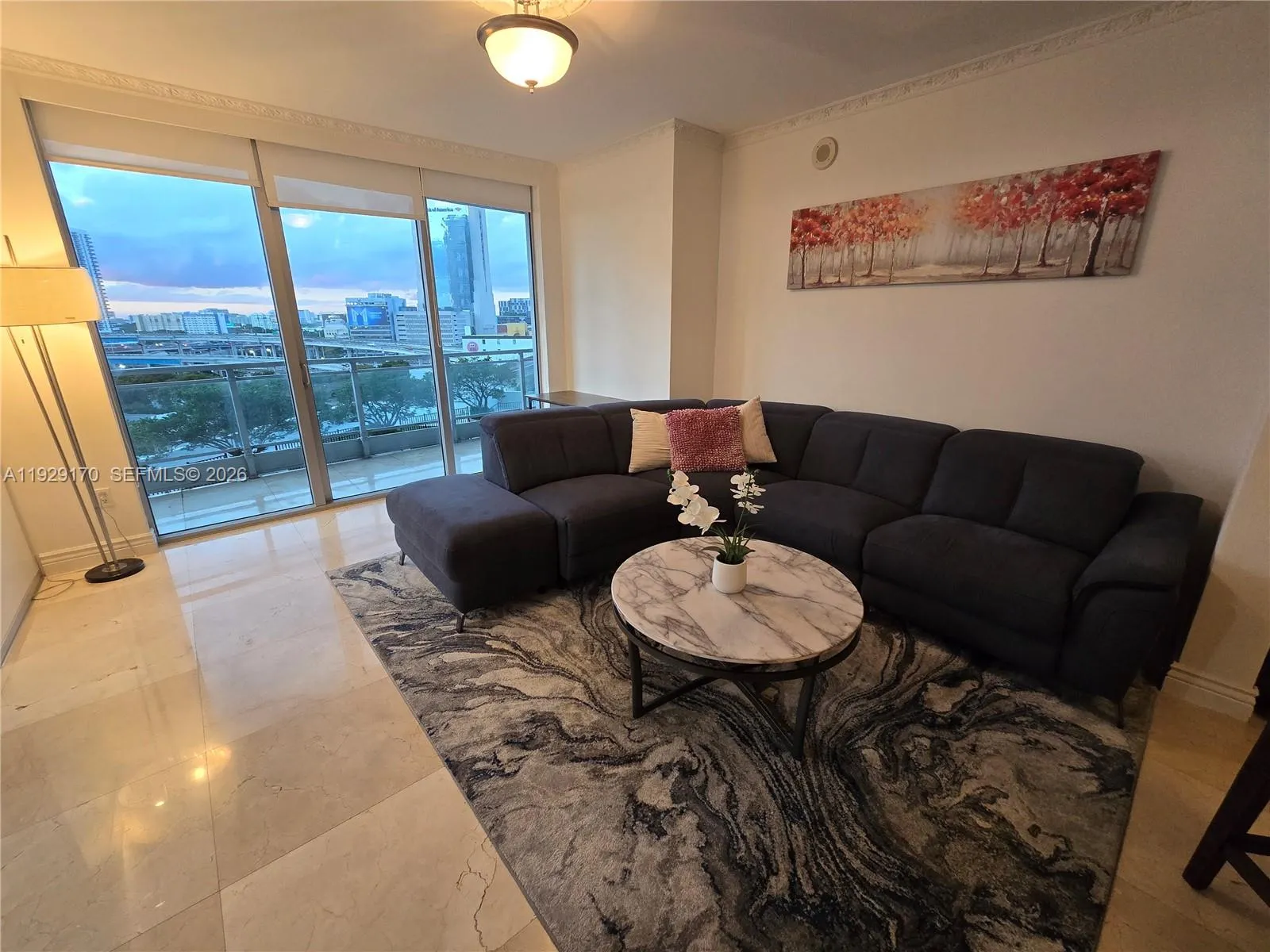 90 Sw 3rd St 1110, Miami, Florida 33130, Miami, Florida 33130, 1 Bedroom Bedrooms, ,1 BathroomBathrooms,Residential Lease,For Rent,90 Sw 3rd St 1110, Miami, Florida 33130,A11929170