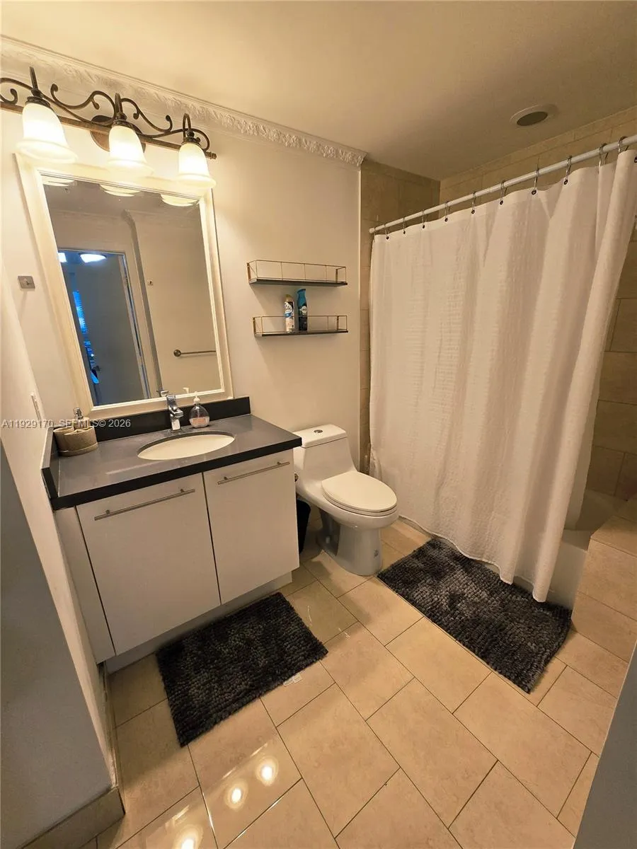 90 Sw 3rd St 1110, Miami, Florida 33130, Miami, Florida 33130, 1 Bedroom Bedrooms, ,1 BathroomBathrooms,Residential Lease,For Rent,90 Sw 3rd St 1110, Miami, Florida 33130,A11929170